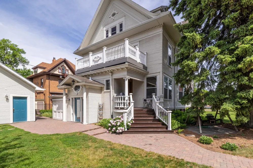 1100 3rd Avenue S Fargo, ND 58103