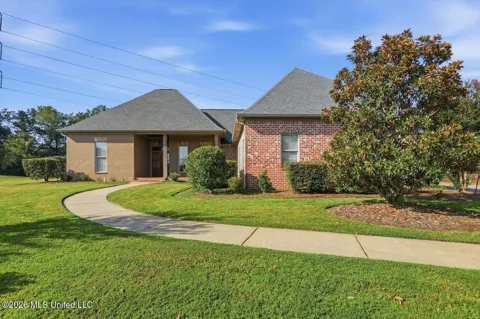 125 Bradshaw Crossing
