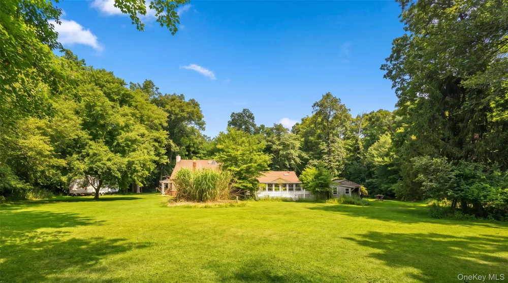 10 Eagle Drive Ridge, NY 11961