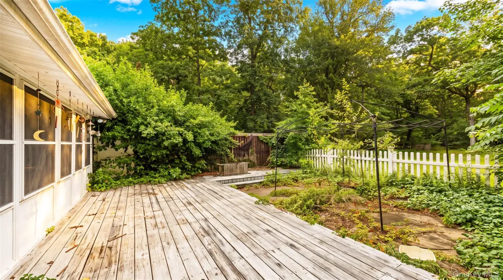 10 Eagle Drive Ridge, NY 11961