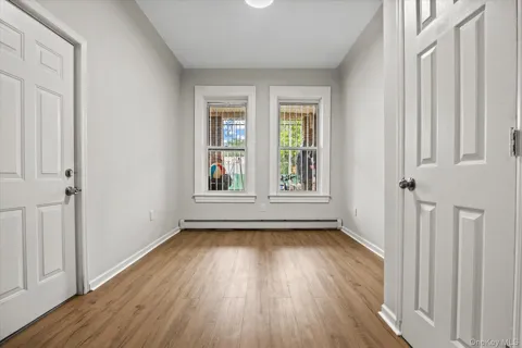 325 Autumn Avenue #1