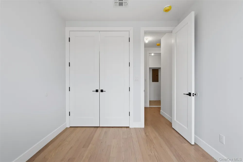 7 Valley Way #220 Spring Valley, NY 10977