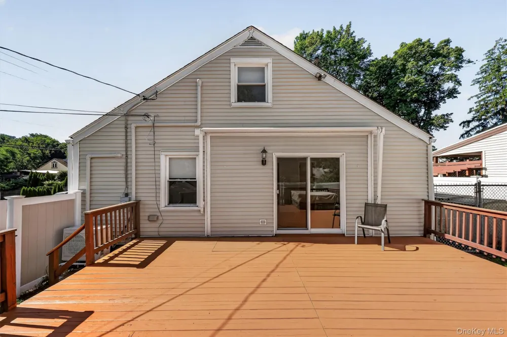 941 Lyman Avenue Peekskill, NY 10566