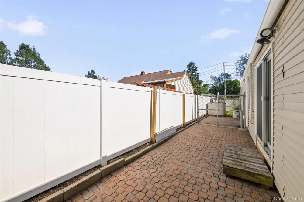 941 Lyman Avenue Peekskill, NY 10566