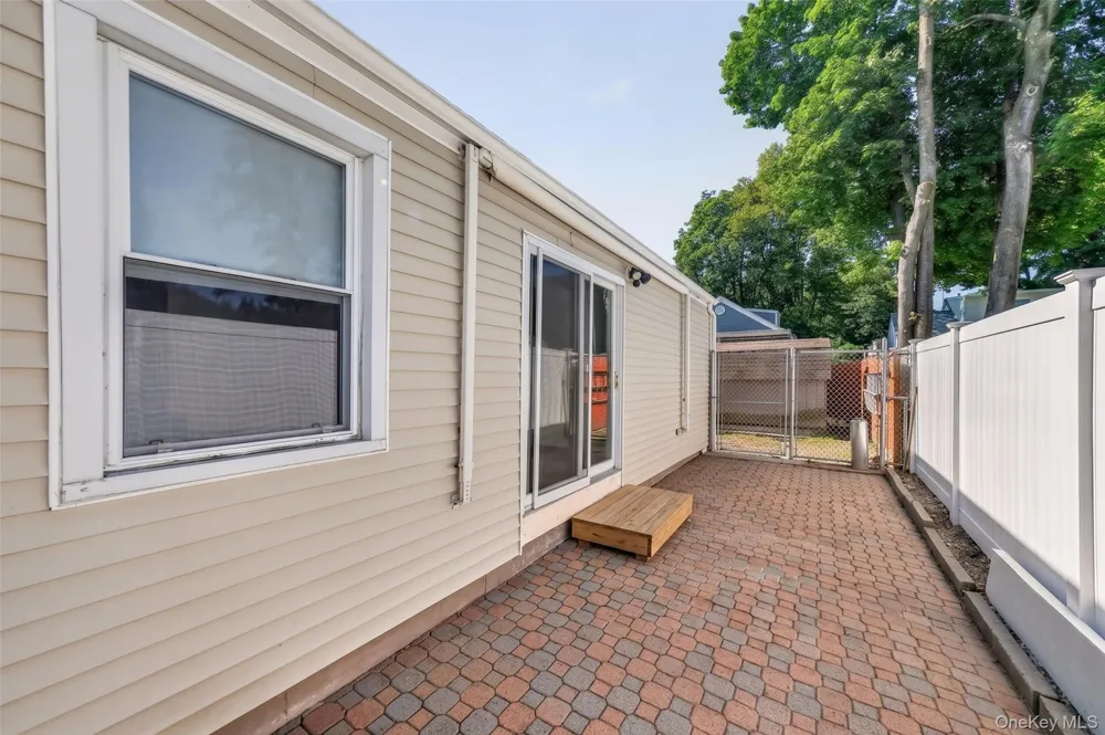 941 Lyman Avenue Peekskill, NY 10566