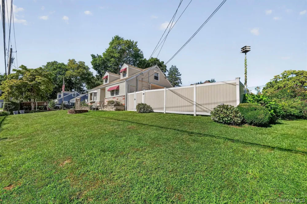 941 Lyman Avenue Peekskill, NY 10566
