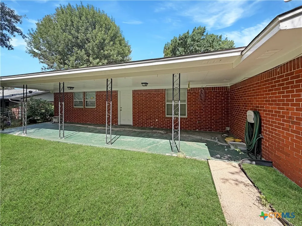 1808 Hill Street Killeen, TX 76543