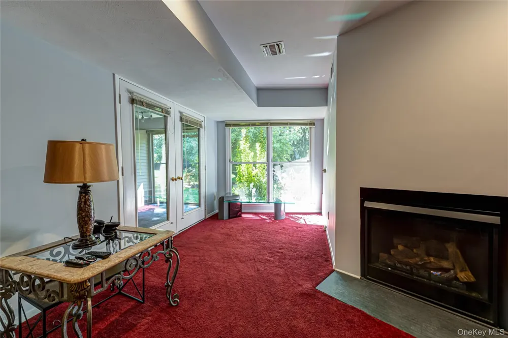 23 Willow Ridge Drive Smithtown, NY 11787