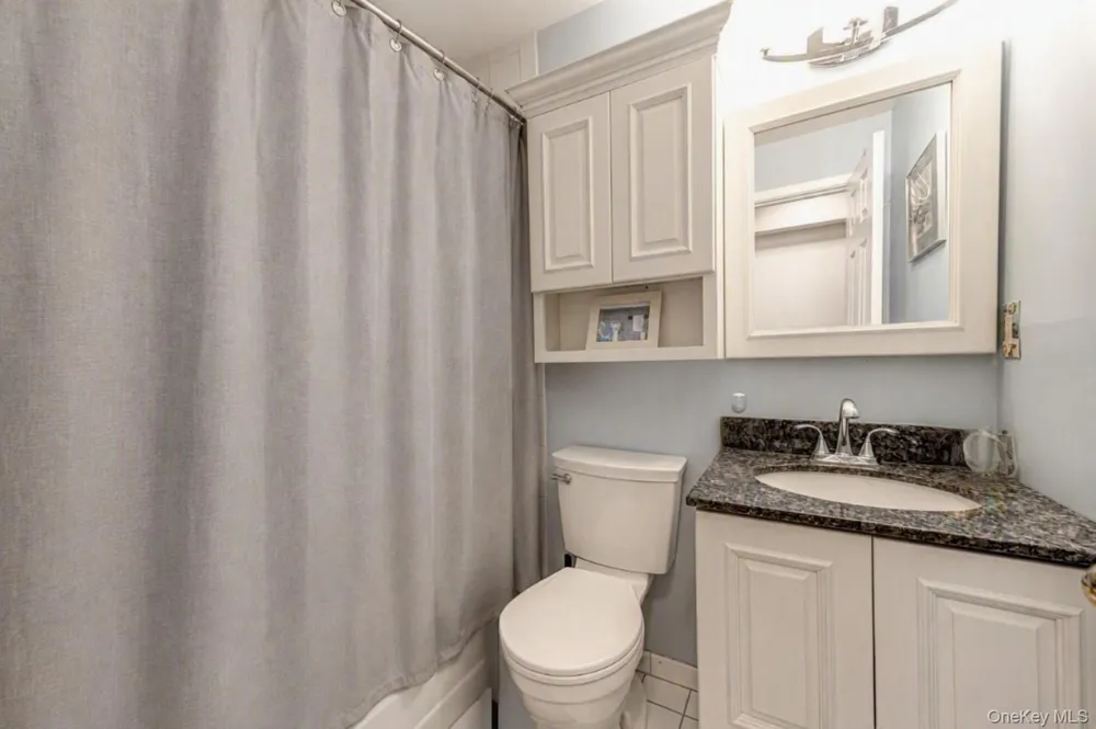 23 Willow Ridge Drive Smithtown, NY 11787
