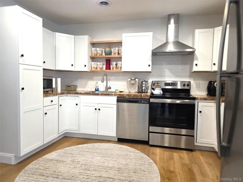 90 W Market #1 Red Hook, NY 12571
