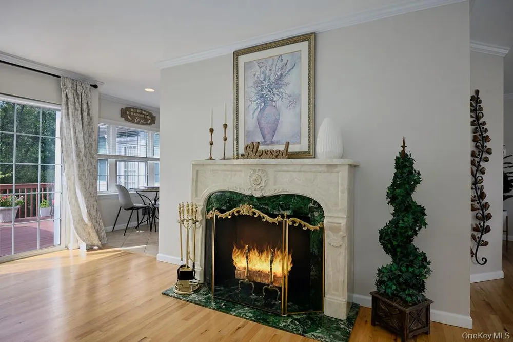 274 Robinson Lane Wappingers Falls, NY 12590