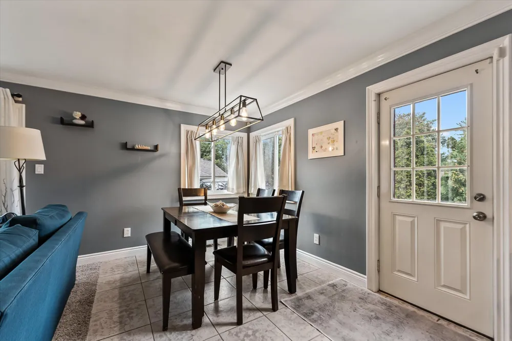 16943 Elizabeth Street Beverly Hills, MI 48025