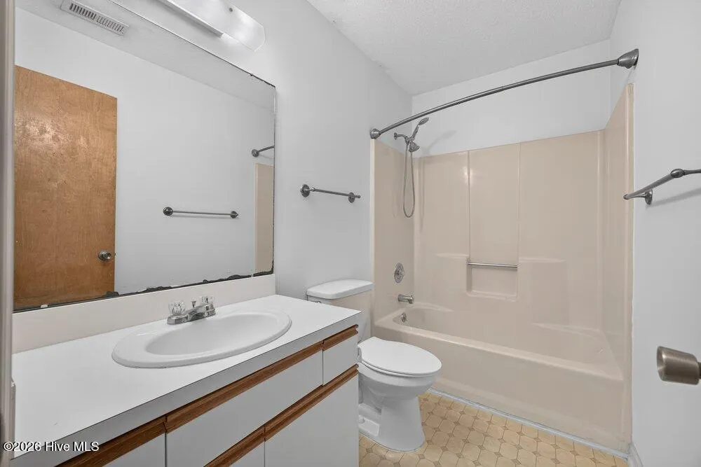 522 S Kerr Avenue #Apt 32 Wilmington, NC 28403