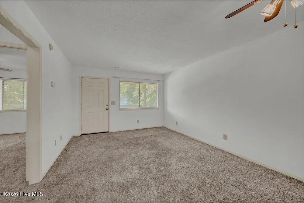 522 S Kerr Avenue #Apt 32 Wilmington, NC 28403