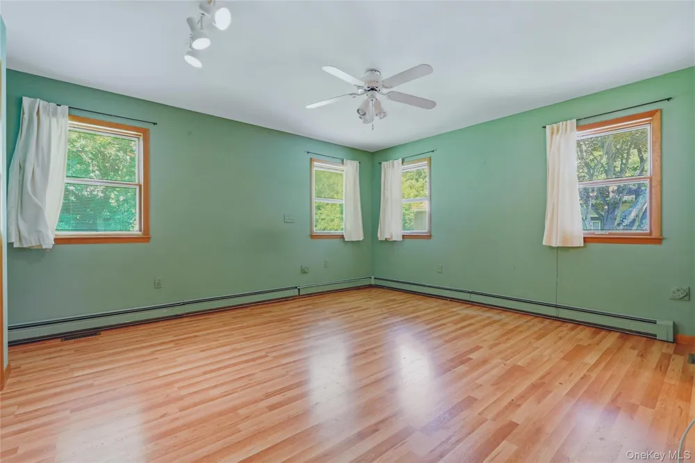 59 Carle Terrace Lake Katrine, NY 12449