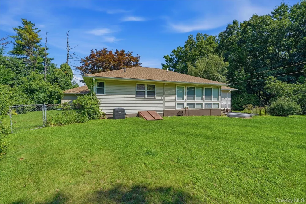 59 Carle Terrace Lake Katrine, NY 12449