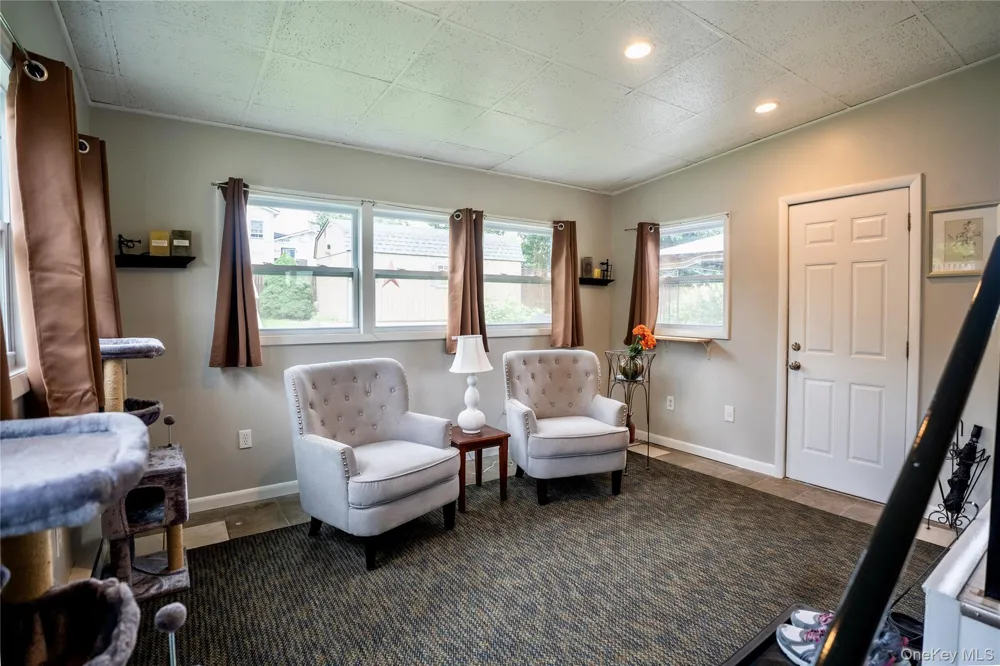 125 Riverview Drive Fishkill, NY 12524