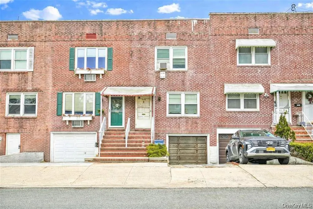 84-92A Austin Street Kew Gardens, NY 11415