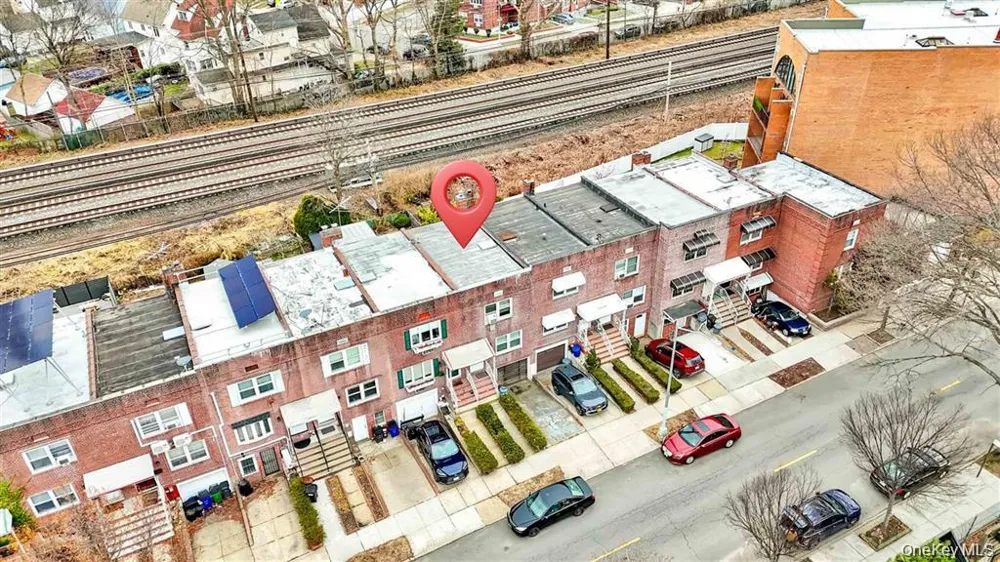84-92A Austin Street Kew Gardens, NY 11415