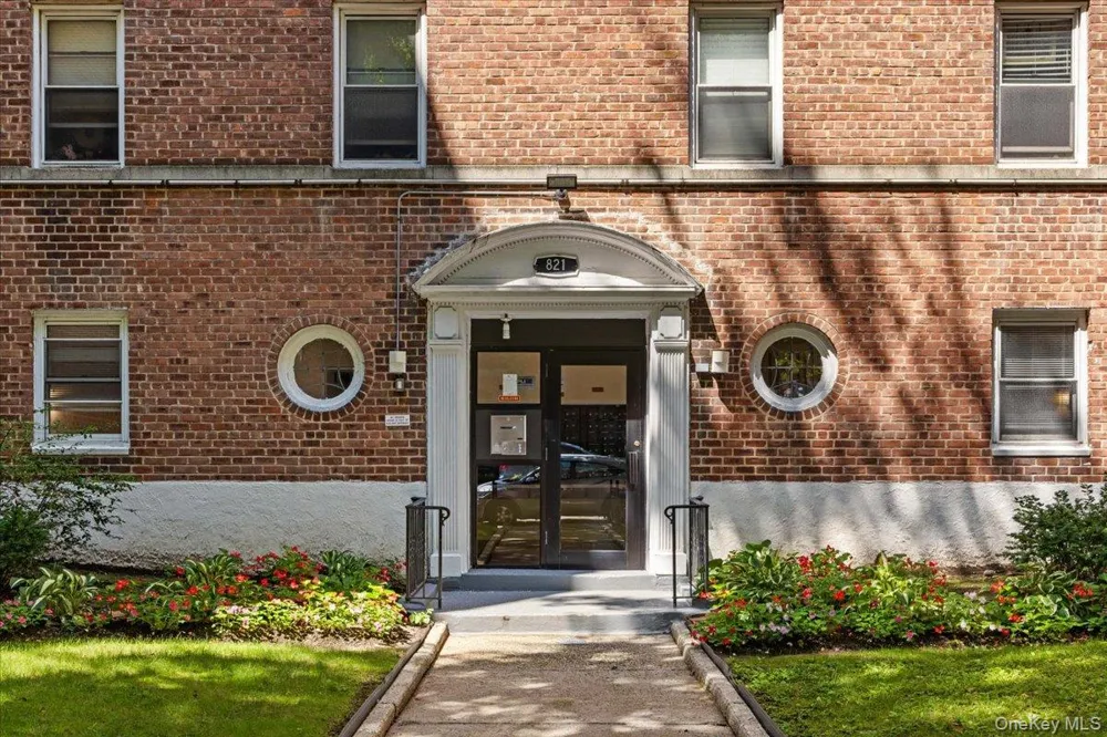 821 Bronx River Road #4D Bronxville, NY 10708