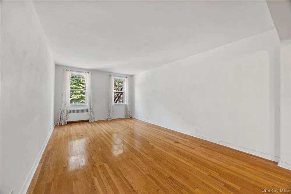 821 Bronx River Road #4D Bronxville, NY 10708