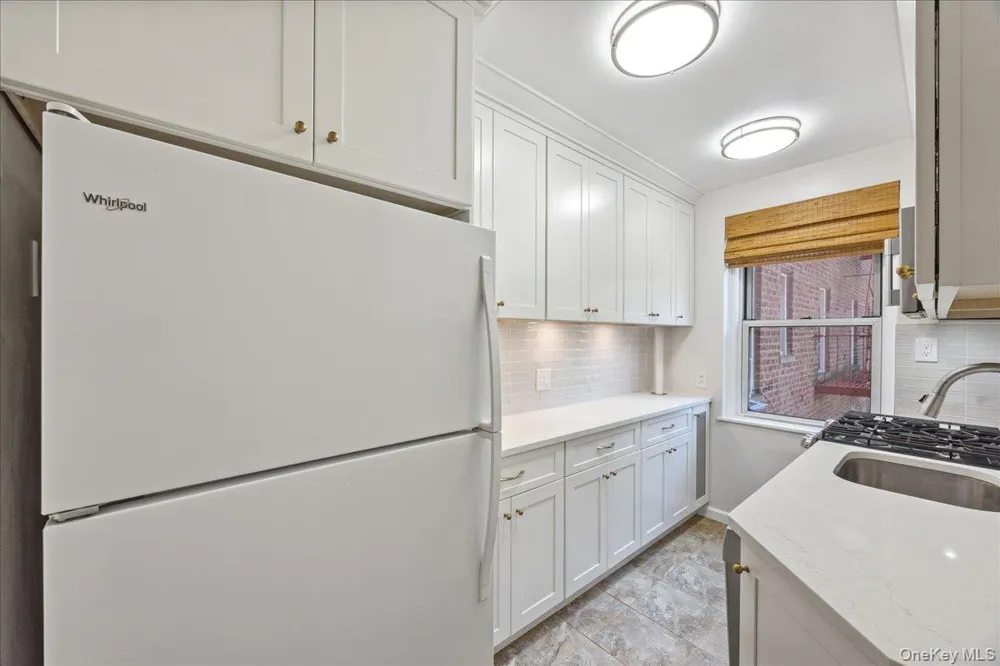 821 Bronx River Road #4D Bronxville, NY 10708