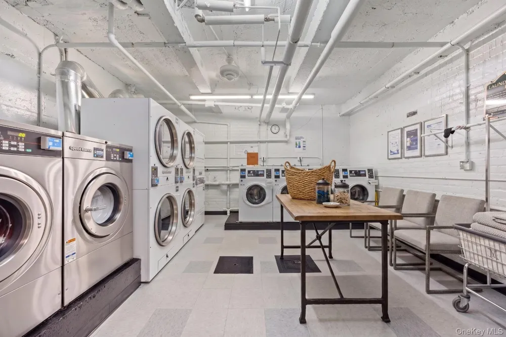 821 Bronx River Road #4D Bronxville, NY 10708