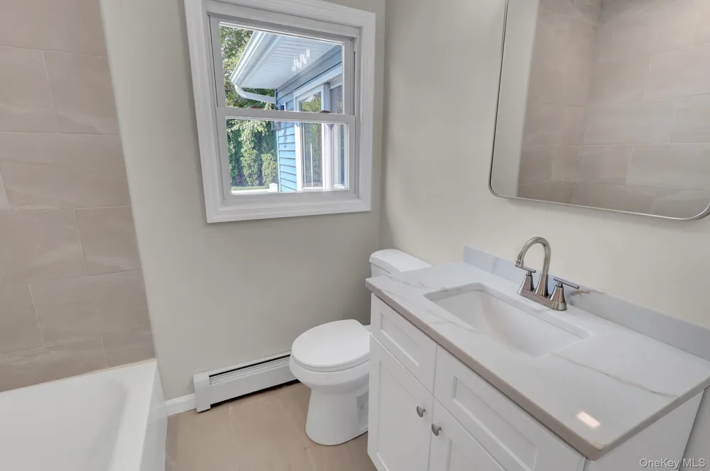 71 Valentine Avenue Glen Cove, NY 11542