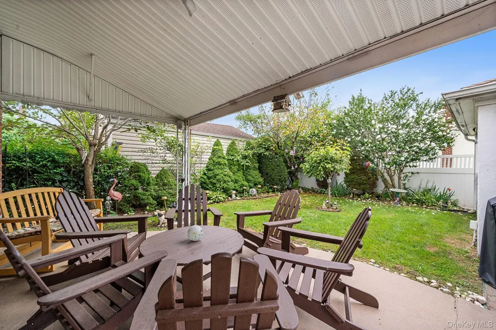 44 Belmont Boulevard Elmont, NY 11003