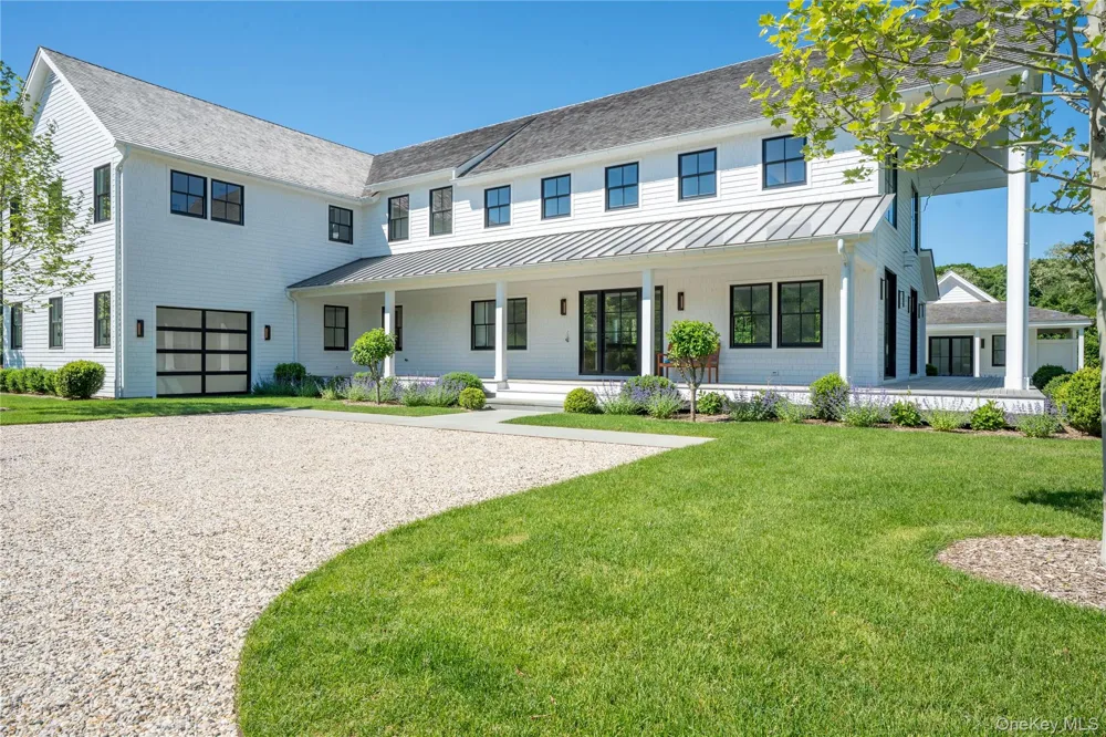 275 Narrow Lane Bridgehampton, NY 11932