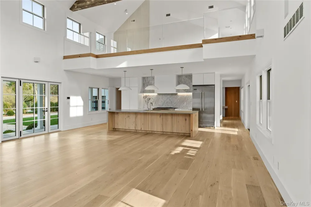 275 Narrow Lane Bridgehampton, NY 11932
