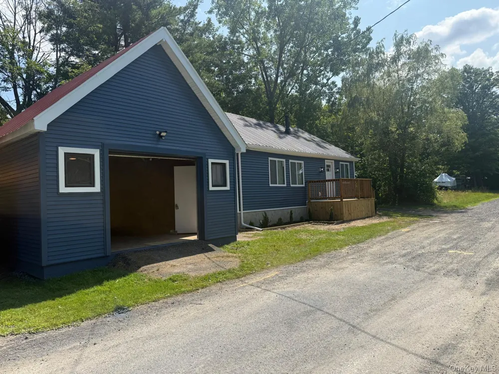 157 Lake Avenue Other, NY 12053