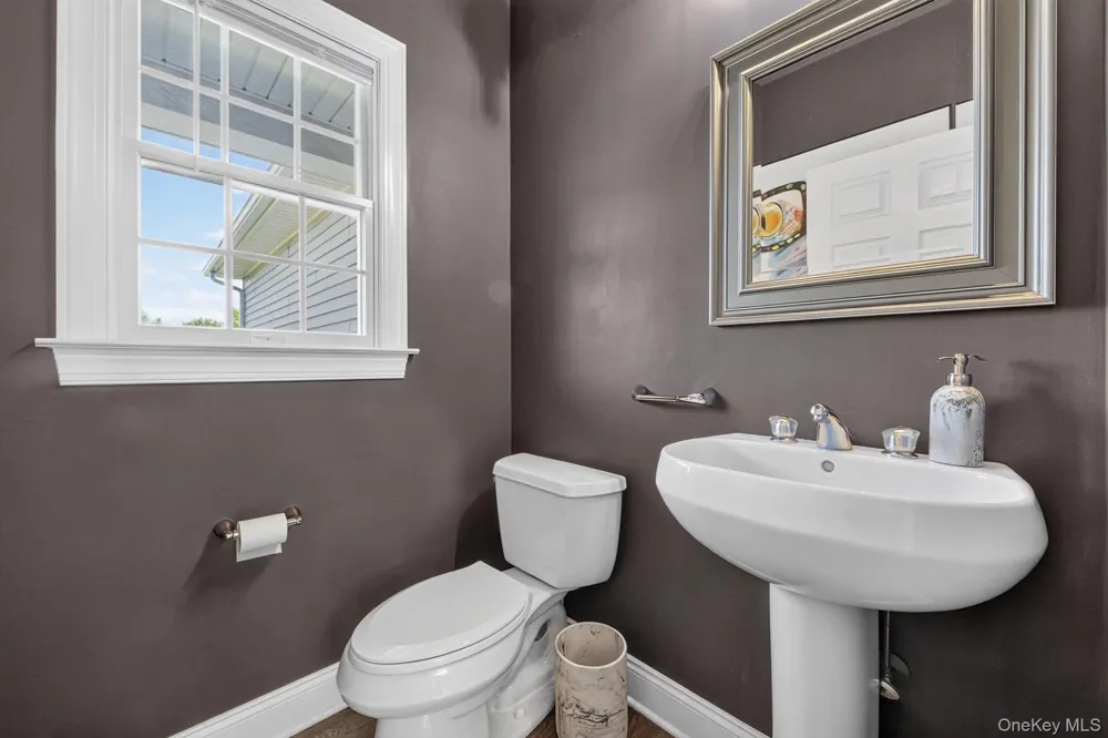 10 Doolin Court Wappingers Falls, NY 12590