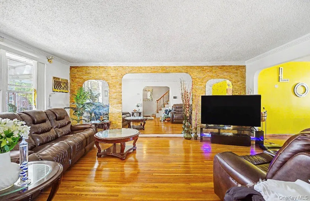 4315 Avenue J Brooklyn, NY 11210