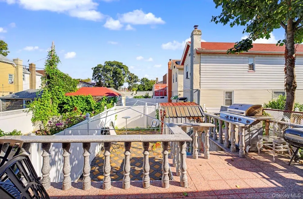 4315 Avenue J Brooklyn, NY 11210
