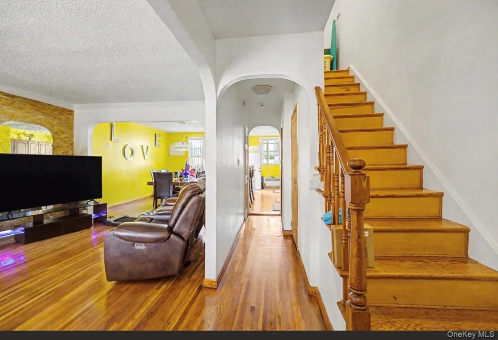 4315 Avenue J Brooklyn, NY 11210