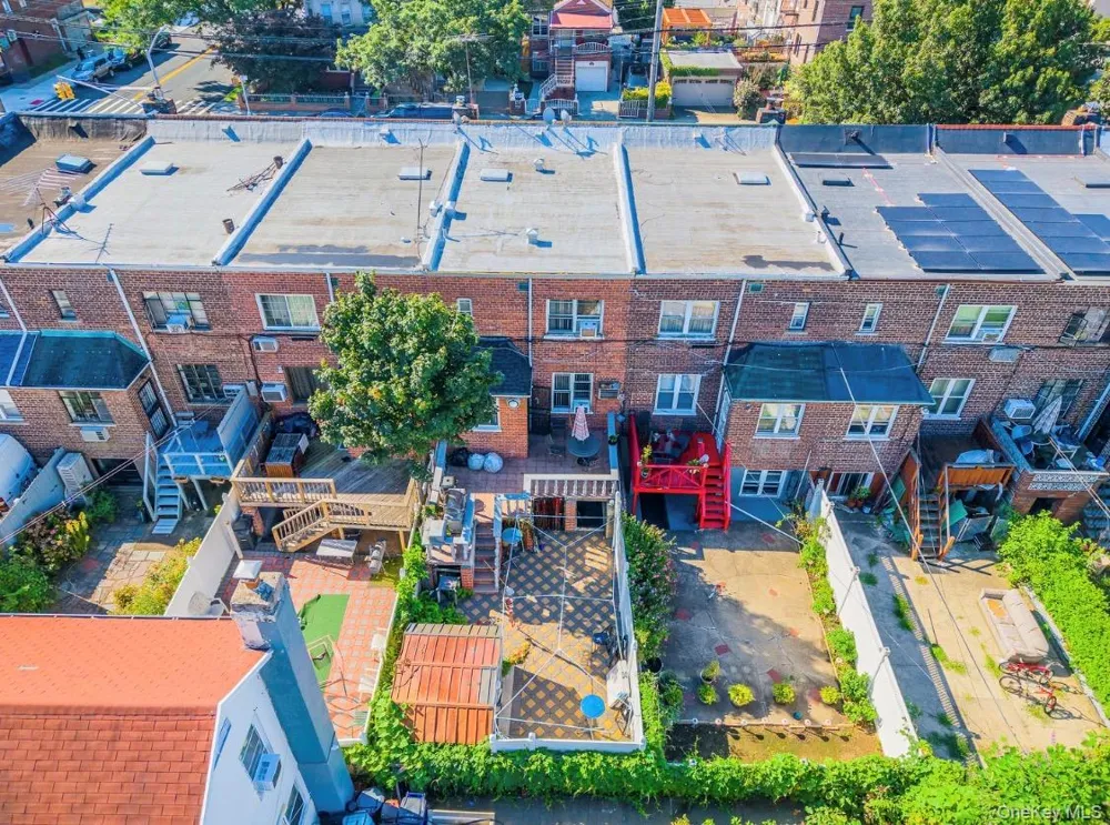 4315 Avenue J Brooklyn, NY 11210