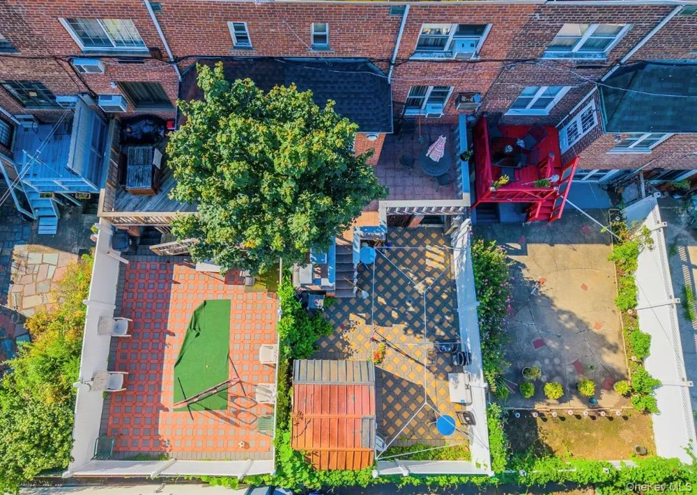 4315 Avenue J Brooklyn, NY 11210