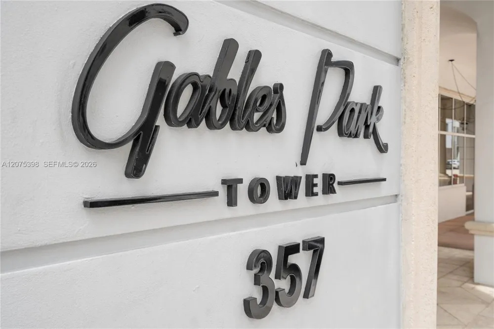 357 Almeria Ave #1105 Coral Gables, FL 33134