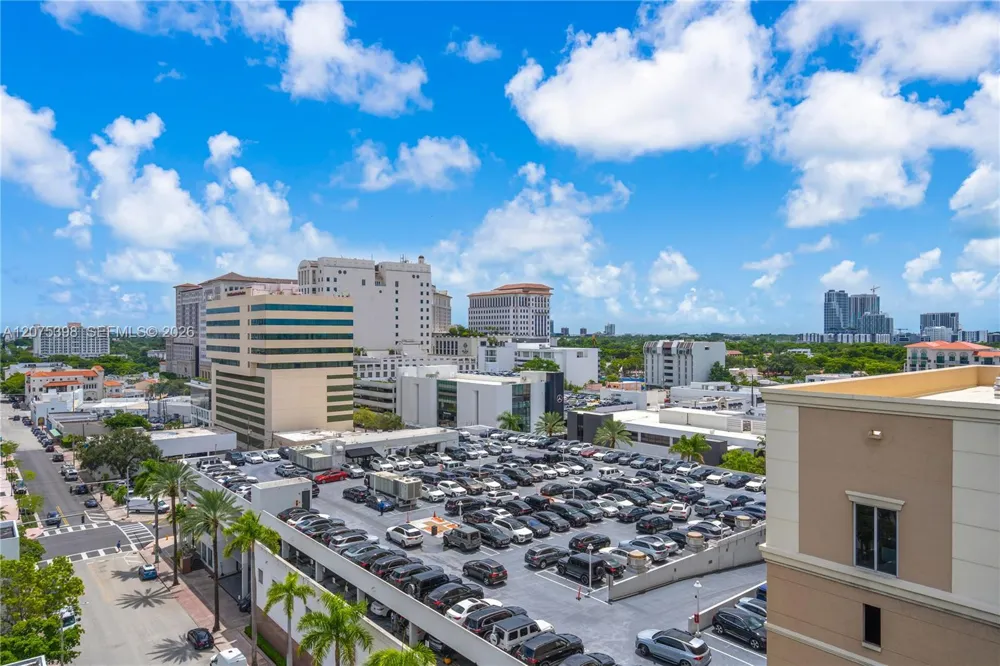 357 Almeria Ave #1105 Coral Gables, FL 33134