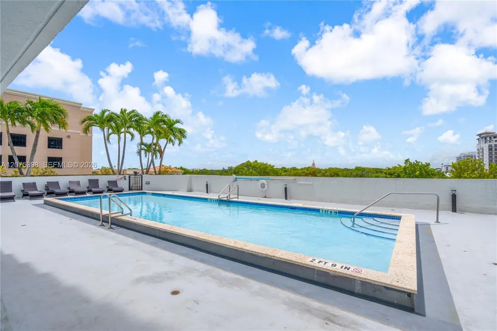 357 Almeria Ave #1105 Coral Gables, FL 33134