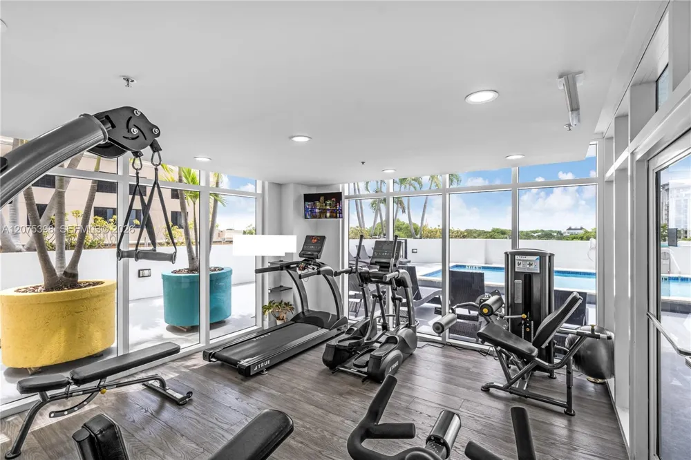 357 Almeria Ave #1105 Coral Gables, FL 33134