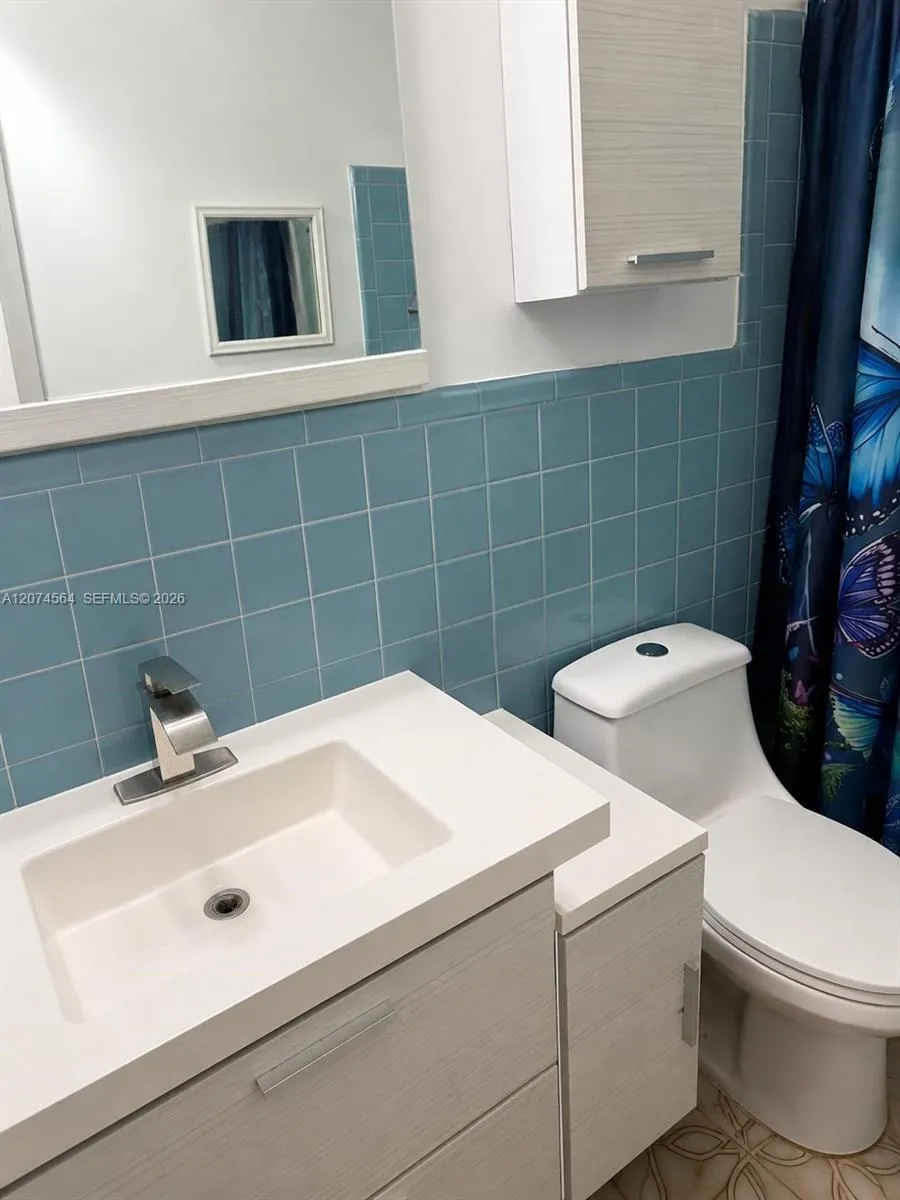 3010 NW 32nd St Miami, FL 33142