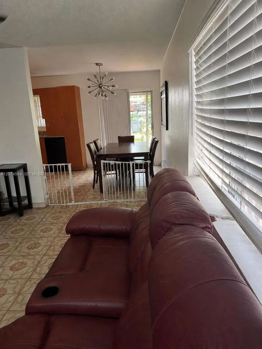 3010 NW 32nd St Miami, FL 33142