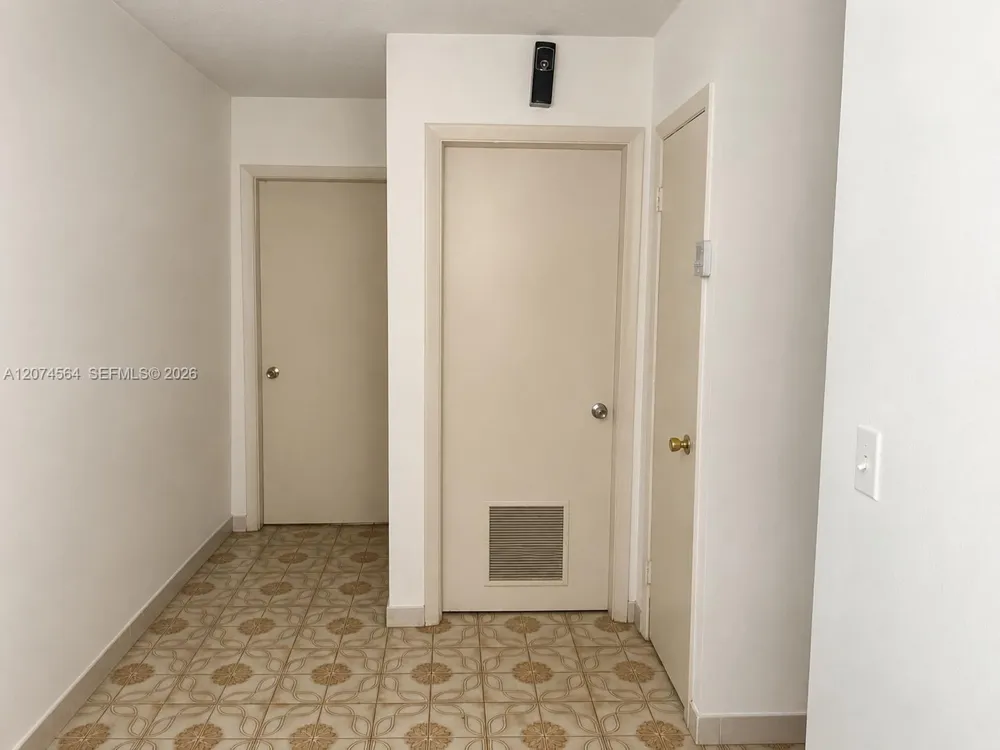 3010 NW 32nd St Miami, FL 33142