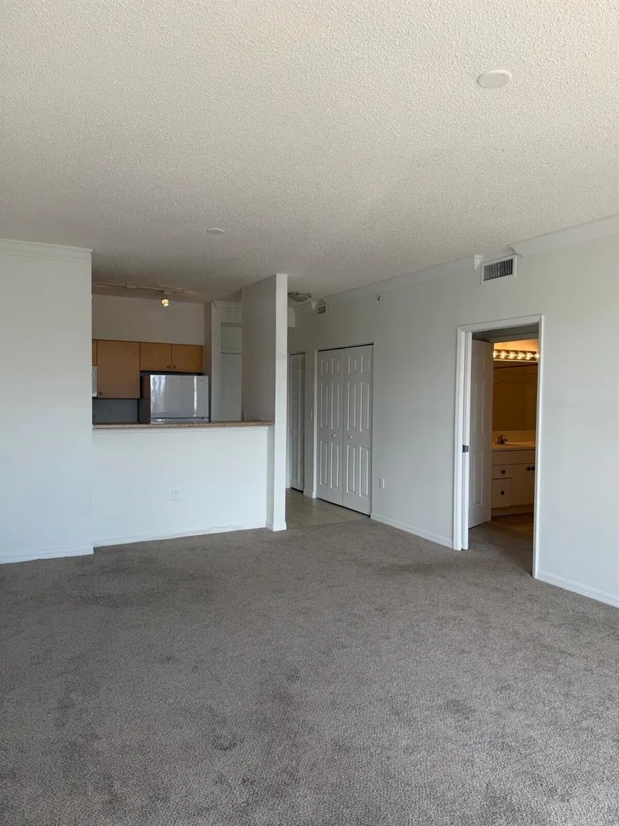 616 CLEARWATER PARK ROAD #407 West Palm Beach, FL 33401