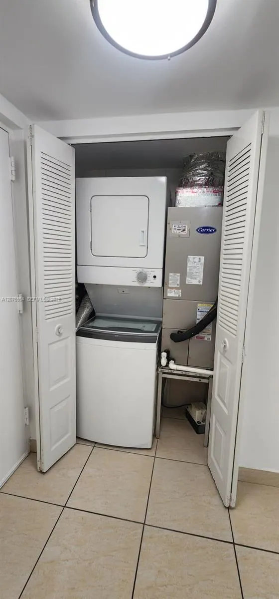 8160 Geneva Ct #104 Doral, FL 33166