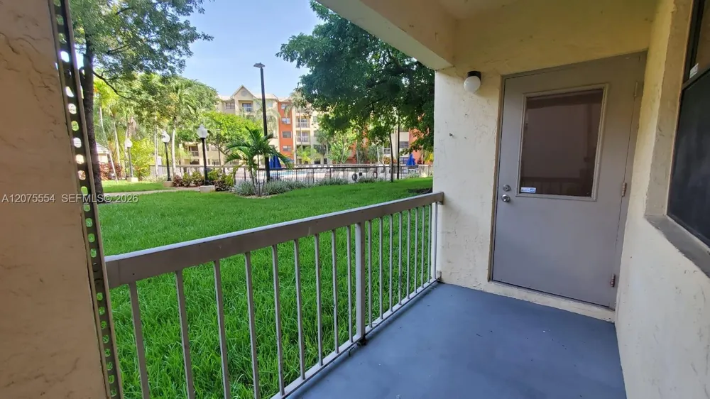 8160 Geneva Ct #104 Doral, FL 33166