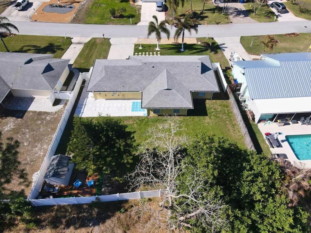 888 NE Maranta Terrado Jensen Beach, FL 34957