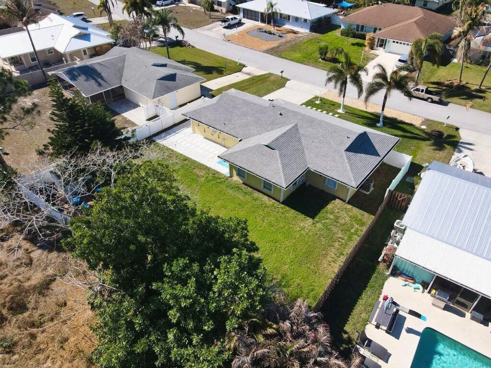 888 NE Maranta Terrado Jensen Beach, FL 34957
